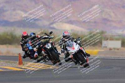 media/Sep-11-2022-SoCal Trackdays (Sun) [[81b7e951af]]/Turn 14 (1130am)/